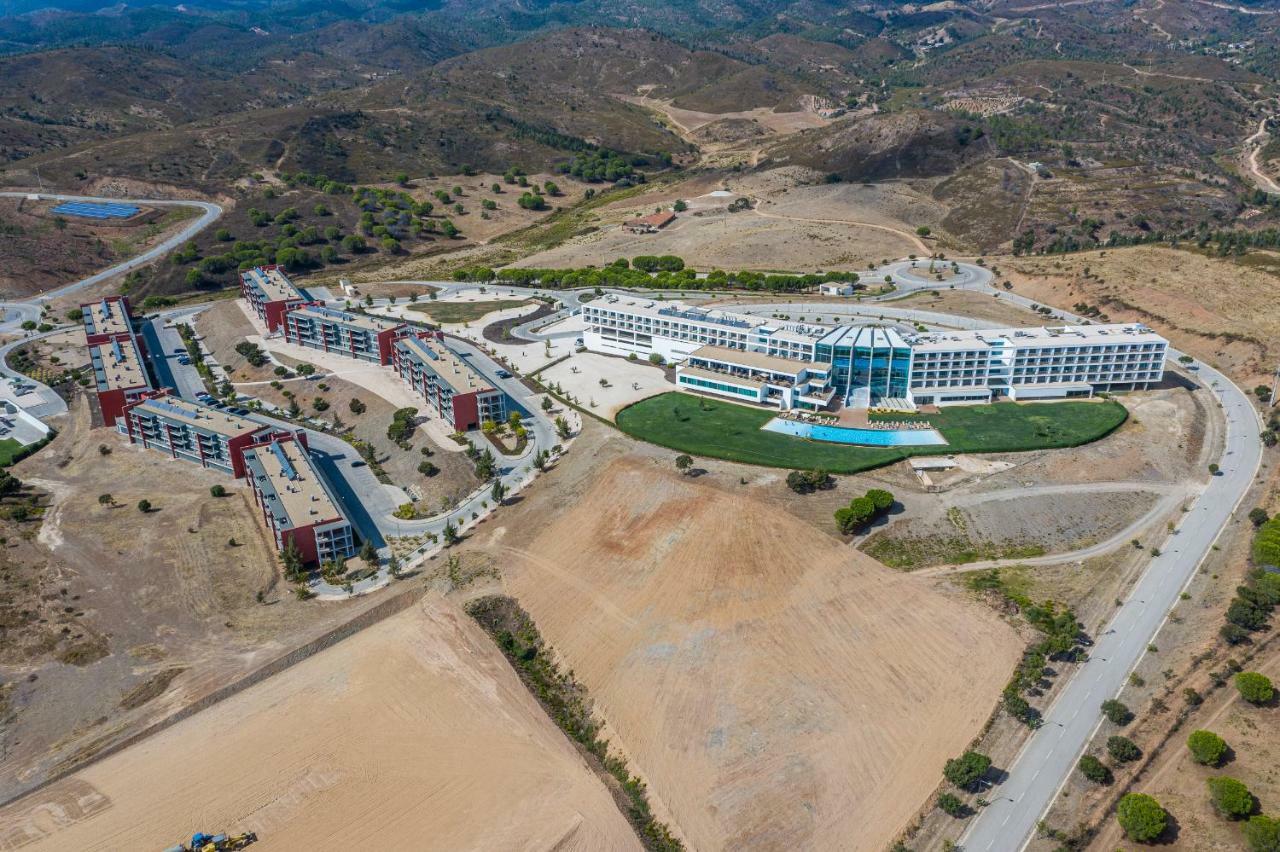 阿尔加维赛车度假村酒店 Montes de Cima 外观 照片